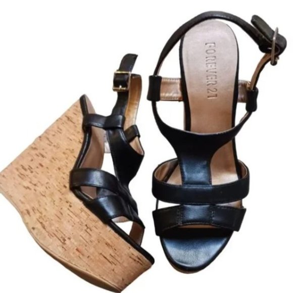 Forever 21 Cork Wedge  Heel Black Vegan  Platform Sandals Size 5 - Picture 8 of 9